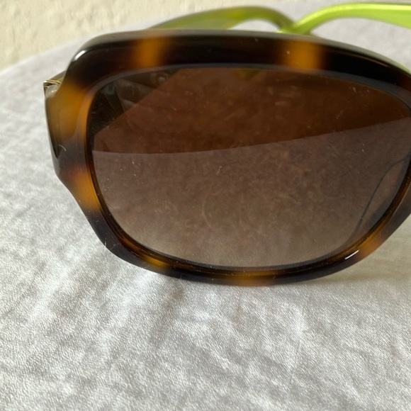 Coach: Emma (L001) Tortoise Shell Sunglasses- flaws - Picture 11 of 16